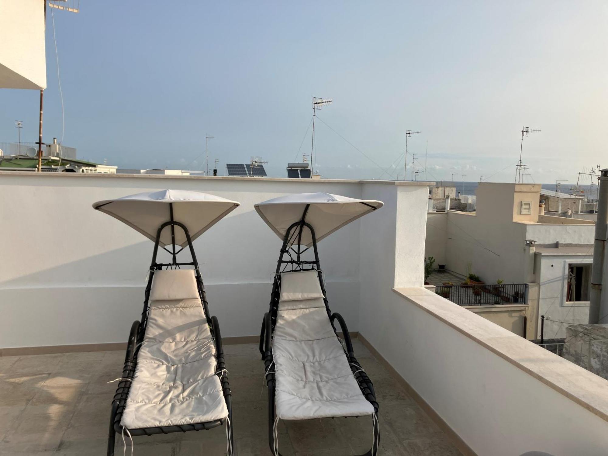 Tresor Hotel Полиняно а Маре Екстериор снимка
