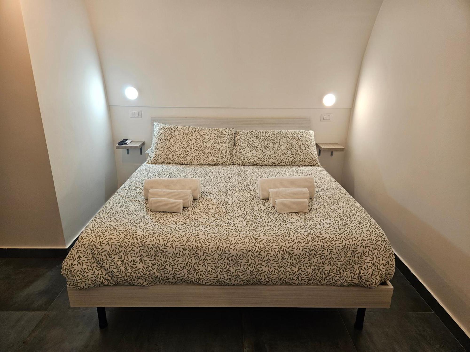 Tresor Hotel Полиняно а Маре Екстериор снимка
